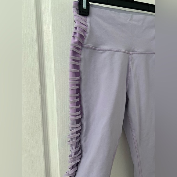 ALO Yoga High Waist Prism Capri Purple Leggings (Size S) - Picture 4 of 8